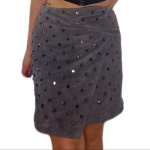 DANIER GREY SUEDE STUDDED SKIRT WITH ZIPPER ACCENTS
